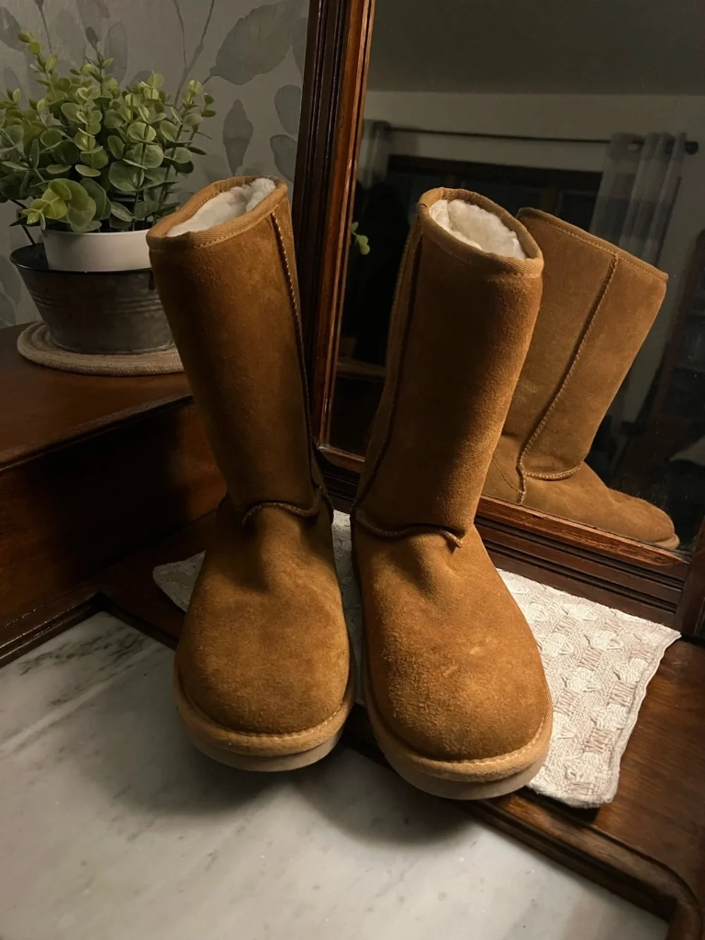 KOOLABURRA BY UGG Classic Tall Winter Suede Boots Fur Lining Women's Size 7 NWOT